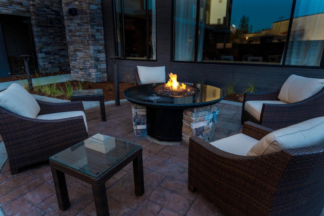Staybridge Suites Coeur D'Alene By Ihg Exterior foto